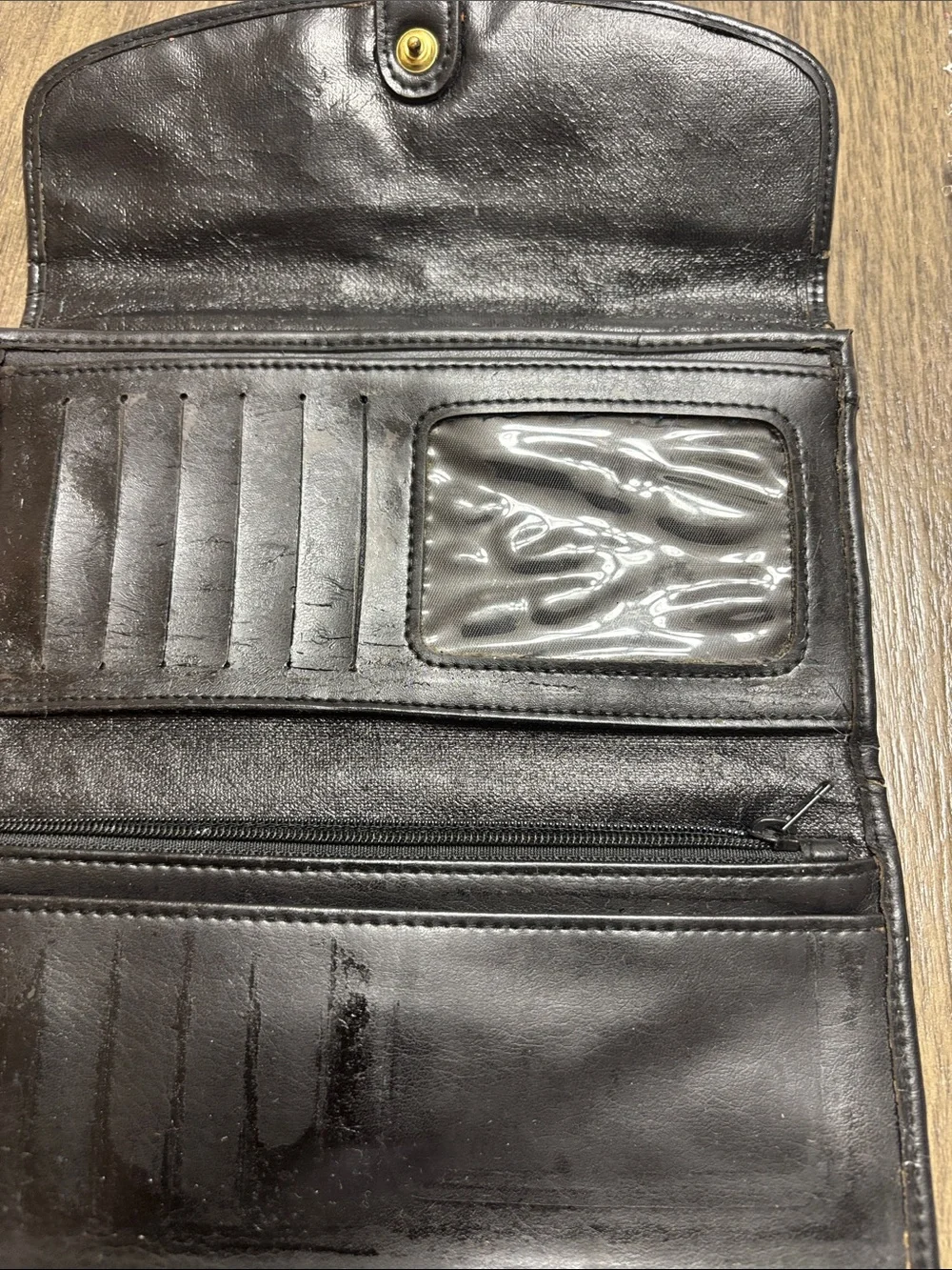 Liz Claiborne Black Leather Wallet with Gold Tone Logo